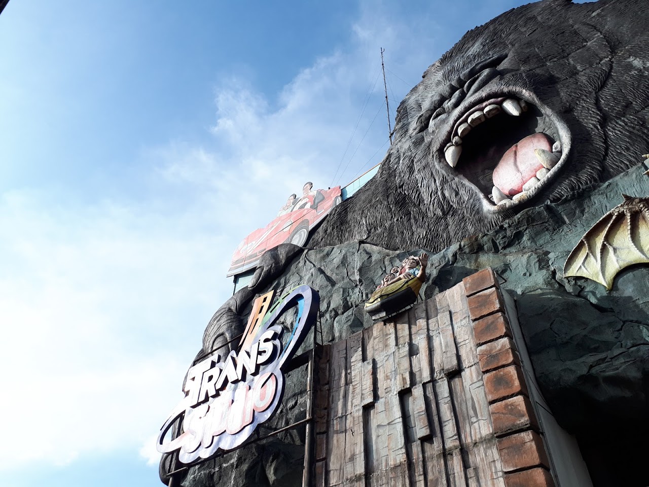 Roller Coaster Trans Studio Bandung