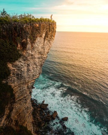 Karang Boma Cliff