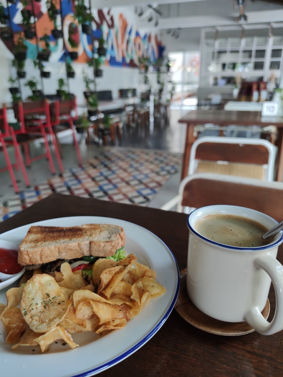 Lokal Resto